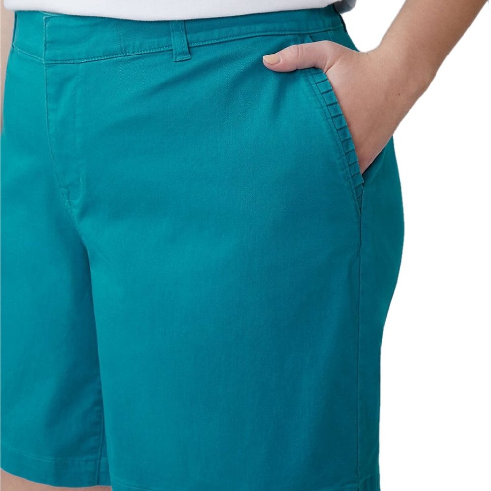 Lane Bryant Shorts Soft Green Girlfriend (NWT)